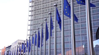 EU thông qua gói trừng phạt thứ 20 nhằm vào Nga