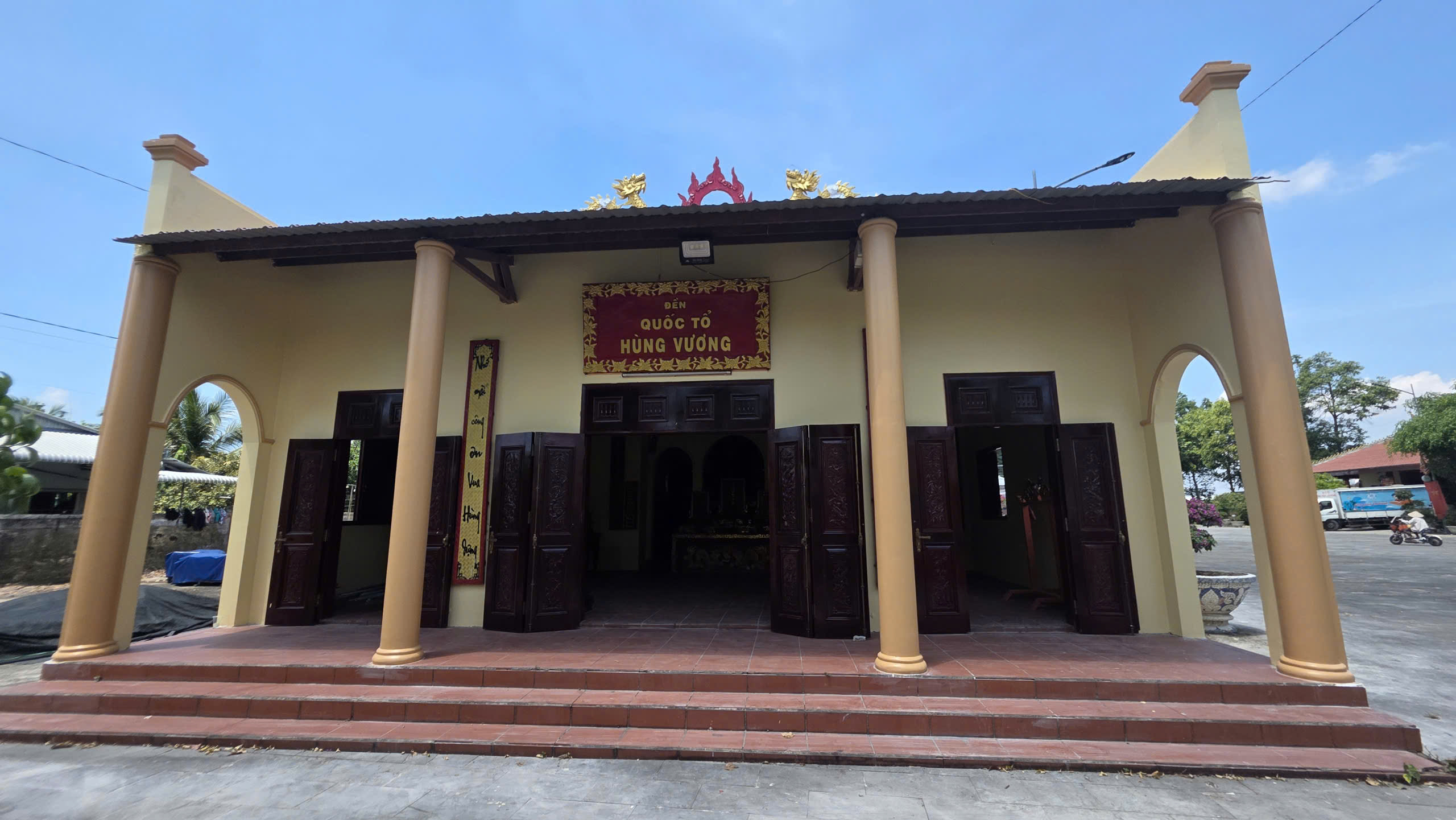 Đền thờ Quốc Tổ Hùng Vương gần 70 năm ở Tân Hiệp