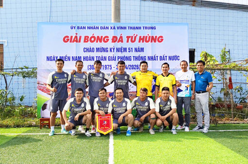 Xã Vĩnh Thạnh Trung tổ chức giải bóng đá tứ hùng