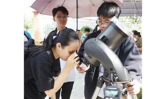 Sôi nổi ngày hội giáo dục STEM