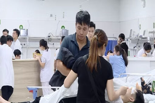 [Video] Bộ Y tế yêu cầu bảo đảm cấp cứu người bệnh trong 2 kỳ nghỉ lễ