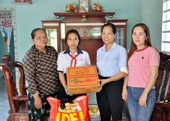 Điểm tựa của trẻ mồ côi sau đại dịch