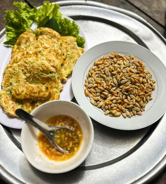 Độc đáo món ăn từ bò lui