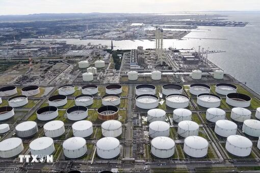 Đàm phán Mỹ-Iran bế tắc, giá dầu trên thị trường châu Á tăng cao hơn