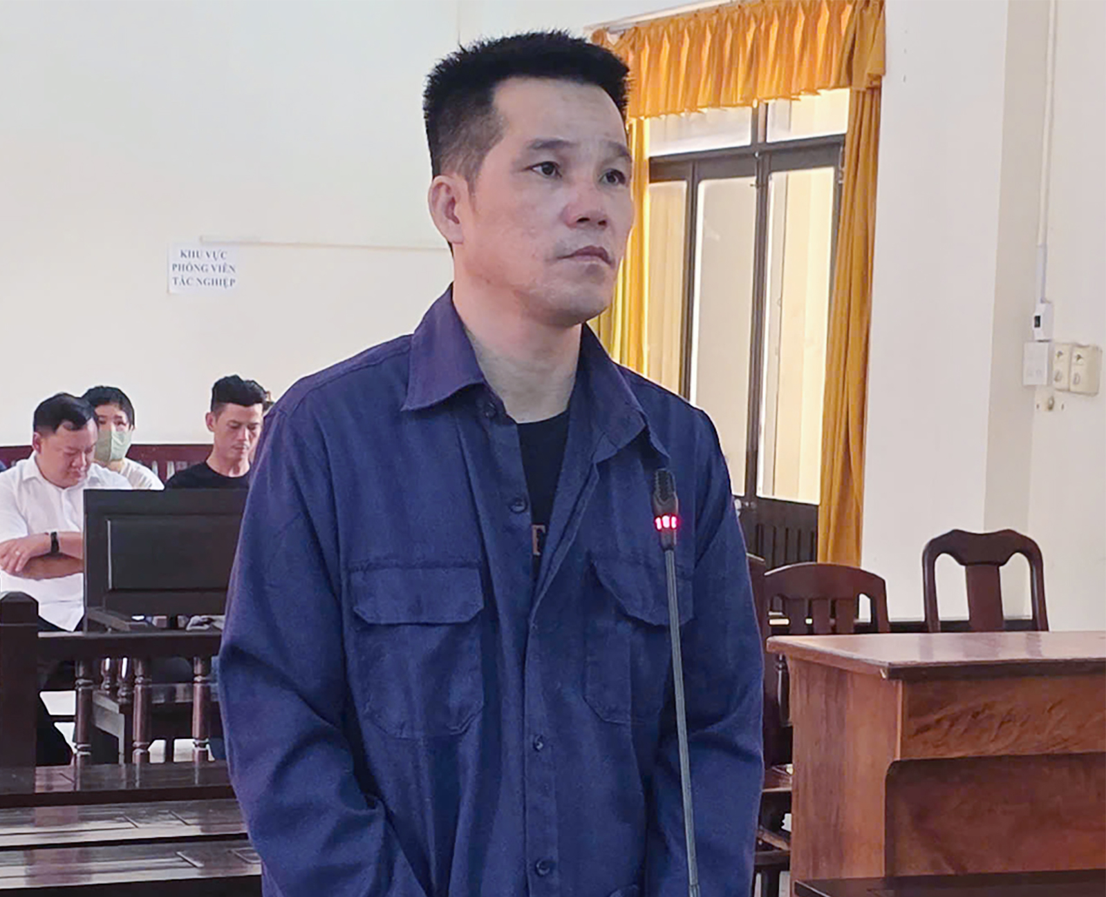 Lãnh 20 năm tù vì mua bán hơn 100 gram ma túy đá