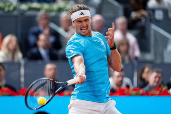 Zverev ghi dấu cột mốc ấn tượng, tiếp tục hành trình tại Madrid Open