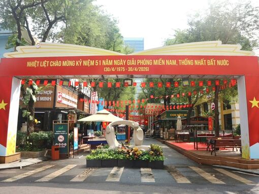 Lan tỏa ký ức lịch sử qua không gian sách dịp 30/4