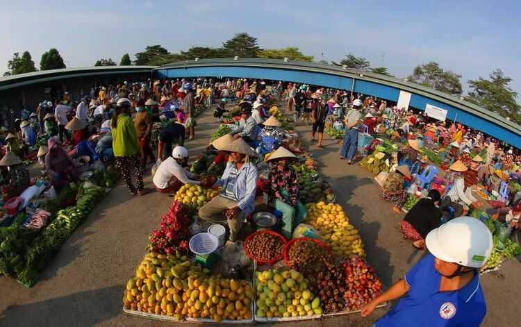 Ghé thăm khu chợ gây “thương nhớ” cho du khách ở Cần Thơ