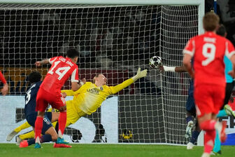 Mưa bàn thắng trong đại chiến PSG - Bayern Munich