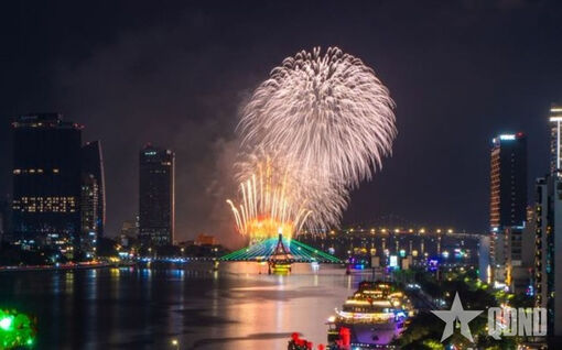 Lễ hội pháo hoa quốc tế Đà Nẵng lọt top 9 lễ hội mùa hè đáng trải nghiệm nhất hành tinh