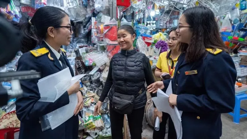 Hộ kinh doanh có doanh thu hơn 1 tỷ đồng phải dùng hóa đơn điện tử