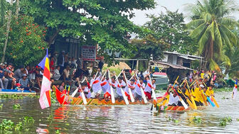 Khai mạc Giải Đua ghe ngo mini chào mừng Ngày Giải phóng miền Nam, thống nhất đất nước