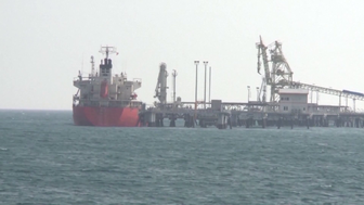 Tổng thống Mỹ cảnh báo kéo dài lệnh phong tỏa Iran