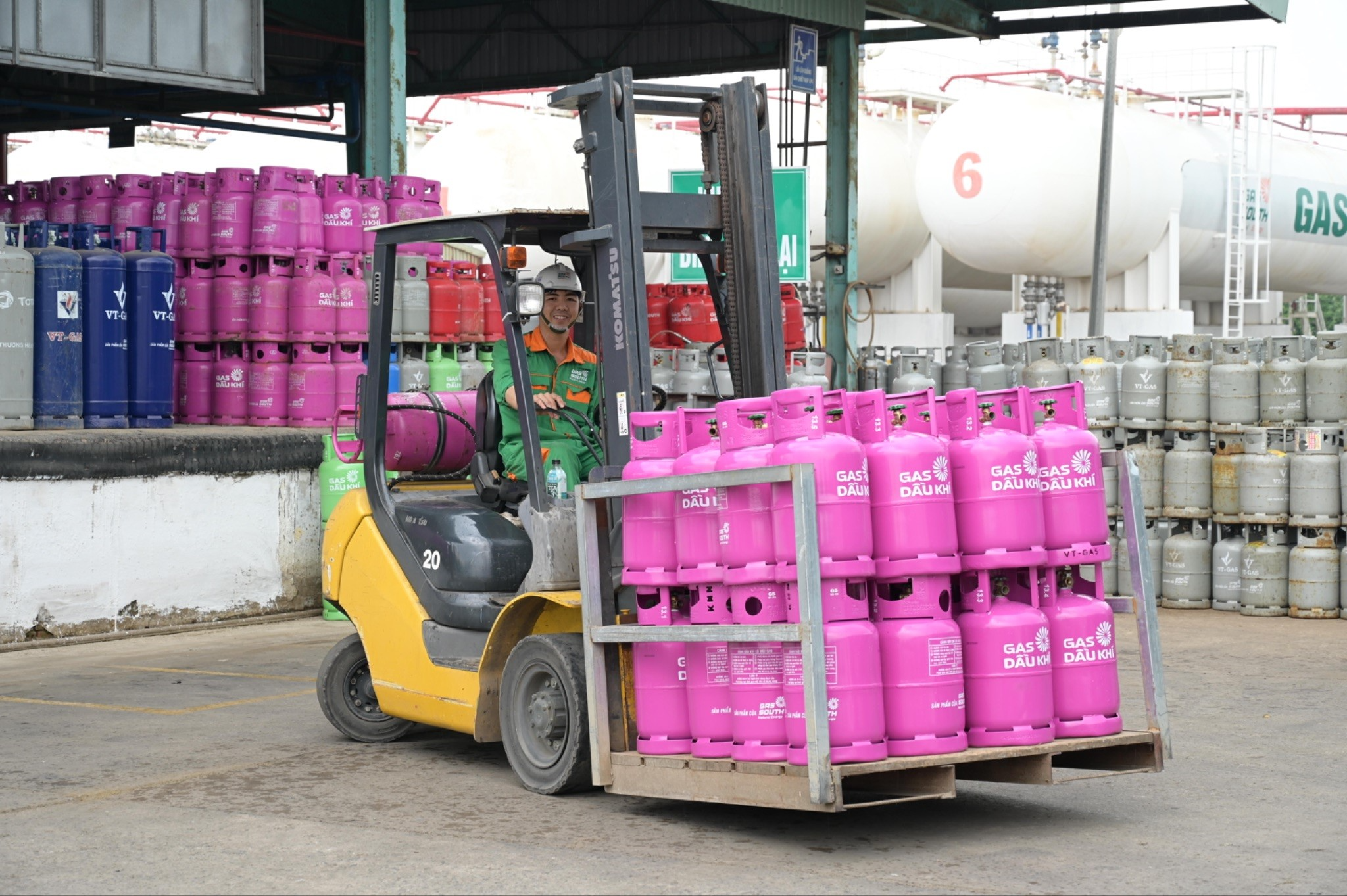 Tin tức nổi bật ngày 1/5