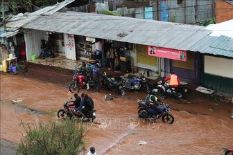 Mưa lớn gây lũ lụt và sạt lở đất tại Kenya, ít nhất 10 người tử vong