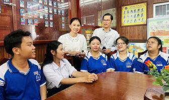 Đưa đờn ca tài tử vào học đường