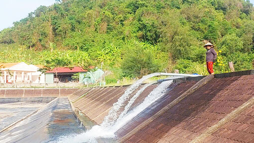23.000m³ nước ngọt đã được vận chuyển ra xã đảo Tiên Hải