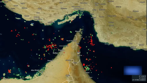 Iran cảnh báo về cuộc chiến tại eo biển Hormuz