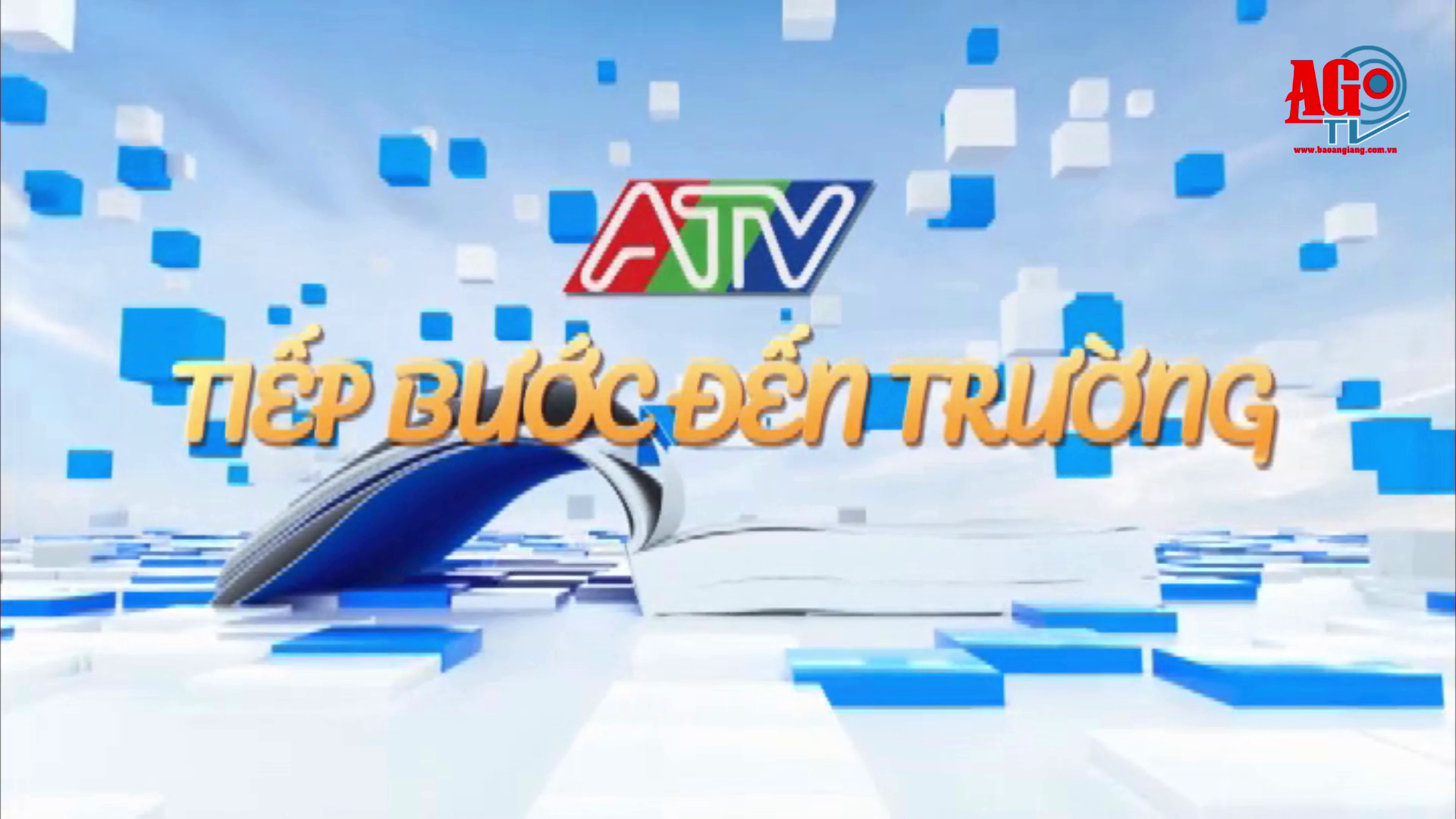 ATV tiếp bước đến trường trao học bổng cho em Trần Hoài Ngọc