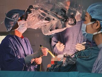 Lần đầu tiên điều trị động kinh dưới hướng dẫn của điện não đồ vỏ não ECoG