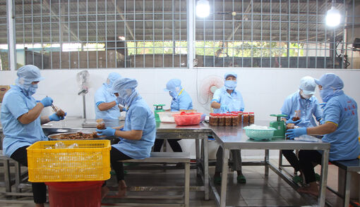 Mắm Châu Đốc vào chuỗi sản xuất hiện đại