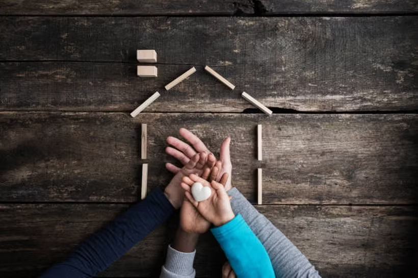 Chính phủ thông qua 3 chính sách sửa đổi Luật Nuôi con nuôi