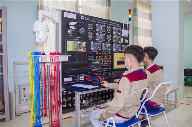 Thiết lập điều kiện bảo đảm chất lượng cơ sở giáo dục nghề nghiệp