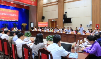 Tạo điều kiện tốt nhất giúp đội ngũ cán bộ, công chức, viên chức yên tâm gắn bó, công tác