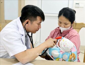 Bộ Y tế hướng dẫn khám sức khỏe định kỳ ít nhất 1 năm/lần cho trẻ dưới 6 tuổi
