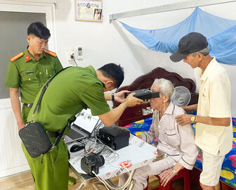 Tân Hội: “Người dân ở đâu, chính quyền phục vụ ở đó…”
