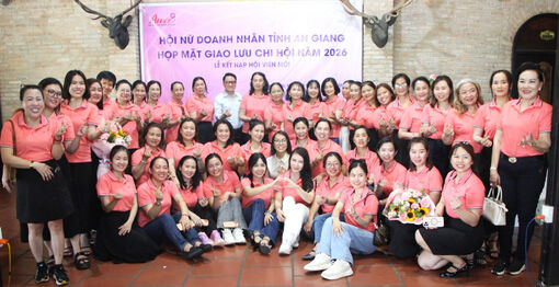 Hội Nữ doanh nhân tỉnh An Giang kết nạp hội viên mới