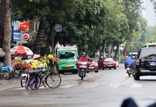 Thời tiết ngày 8/5: Không khí lạnh tràn xuống Bắc Bộ, Hà Nội chuyển mát kèm mưa dông