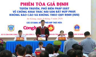 Tuyên truyền chống khai thác IUU bằng phiên tòa giả định
