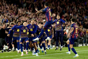 Barcelona nhấn chìm Real Madrid để đăng quang La Liga