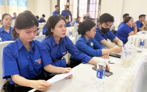 Đưa nghị quyết vào phong trào thanh niên