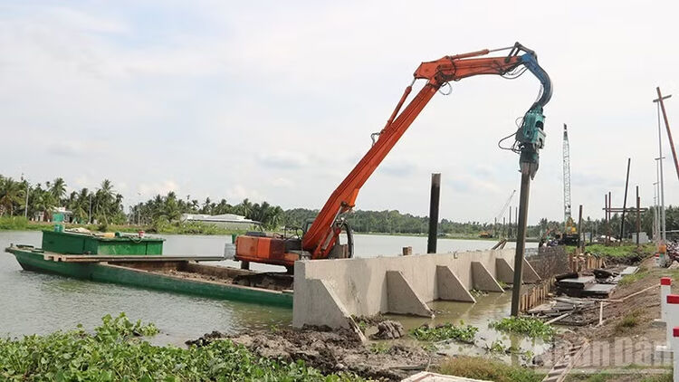 Vĩnh Long: Sớm gỡ khó cho các công trình, dự án đầu tư công