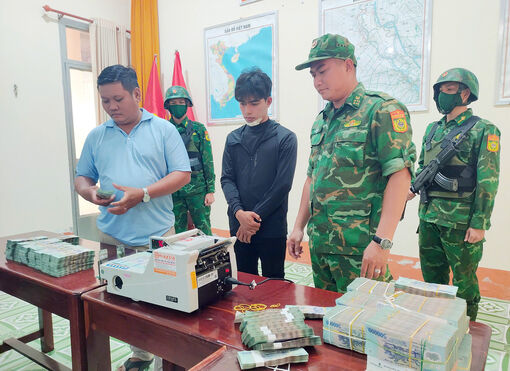 Chặn hàng lậu nơi tuyến biên