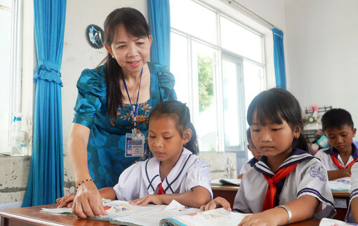 Gieo chữ trên phum, sóc