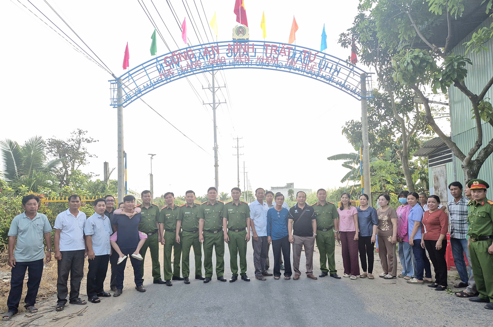 Long Xuyên phát huy sức dân giữ an ninh