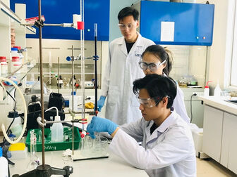 Đề xuất miễn học phí cho người học tiến sĩ chương trình trọng điểm quốc gia