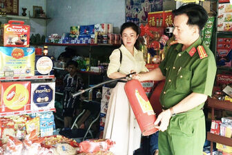 Hòa Điền tổng kết công tác phòng cháy, chữa cháy và cứu nạn, cứu hộ