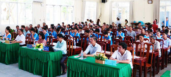 Trên 200 thanh niên, học sinh và người lao động tham gia ngày hội việc làm xã Long Kiến