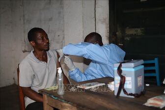 Nguy cơ lây lan virus Ebola xuyên biên giới
