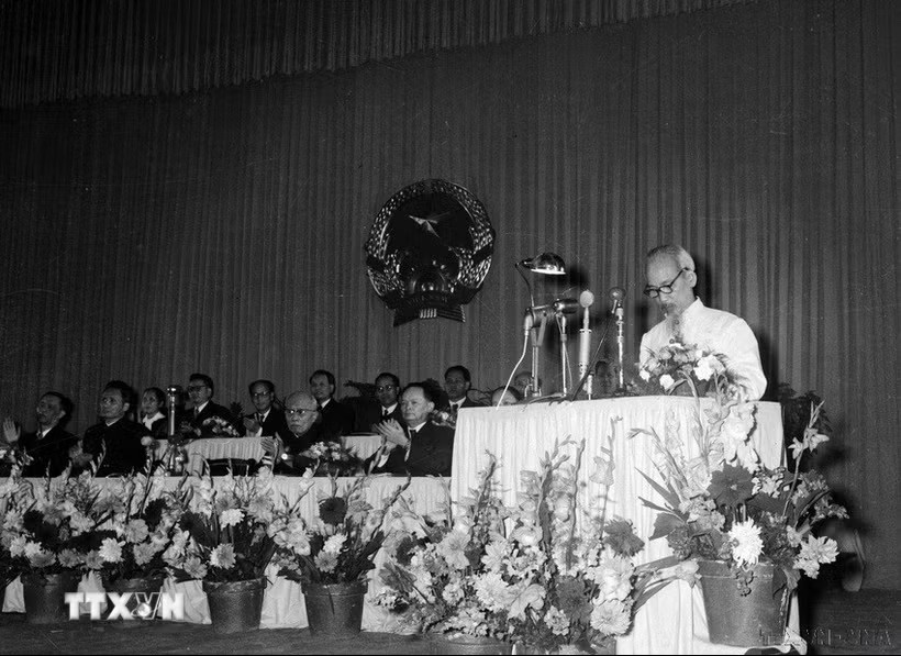 136 năm Ngày sinh Chủ tịch Hồ Chí Minh: Phát huy vai trò người đại diện, tiếng nói của nhân dân