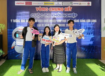 Khám phá hộp "Nhật ký cảm xúc” tích hợp AI của học sinh Trường THPT Long Xuyên