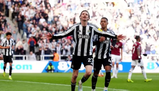 Thua Newcastle United, West Ham đối mặt nguy cơ lớn rớt hạng
