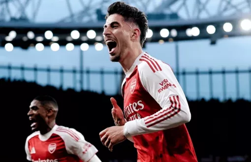 5 điểm nhấn Arsenal 1-0 Burnley: Tuyệt đỉnh bóng chết; Saka và Raya đi vào lịch sử