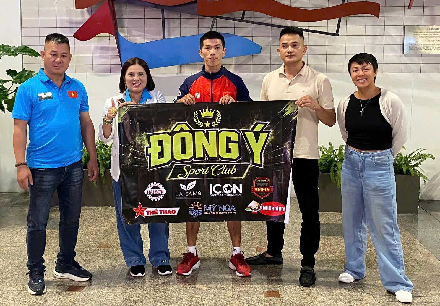 Huỳnh Văn Tuấn lần đầu thượng đài ONE Championship