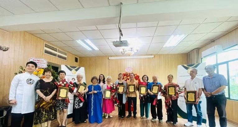 Tôn vinh các nghệ sĩ có nhiều cống hiến cho nền âm nhạc Việt Nam