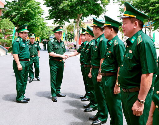 Bộ Tư lệnh Bộ đội Biên phòng kiểm tra công tác quản lý, bảo vệ biên giới tại An Giang